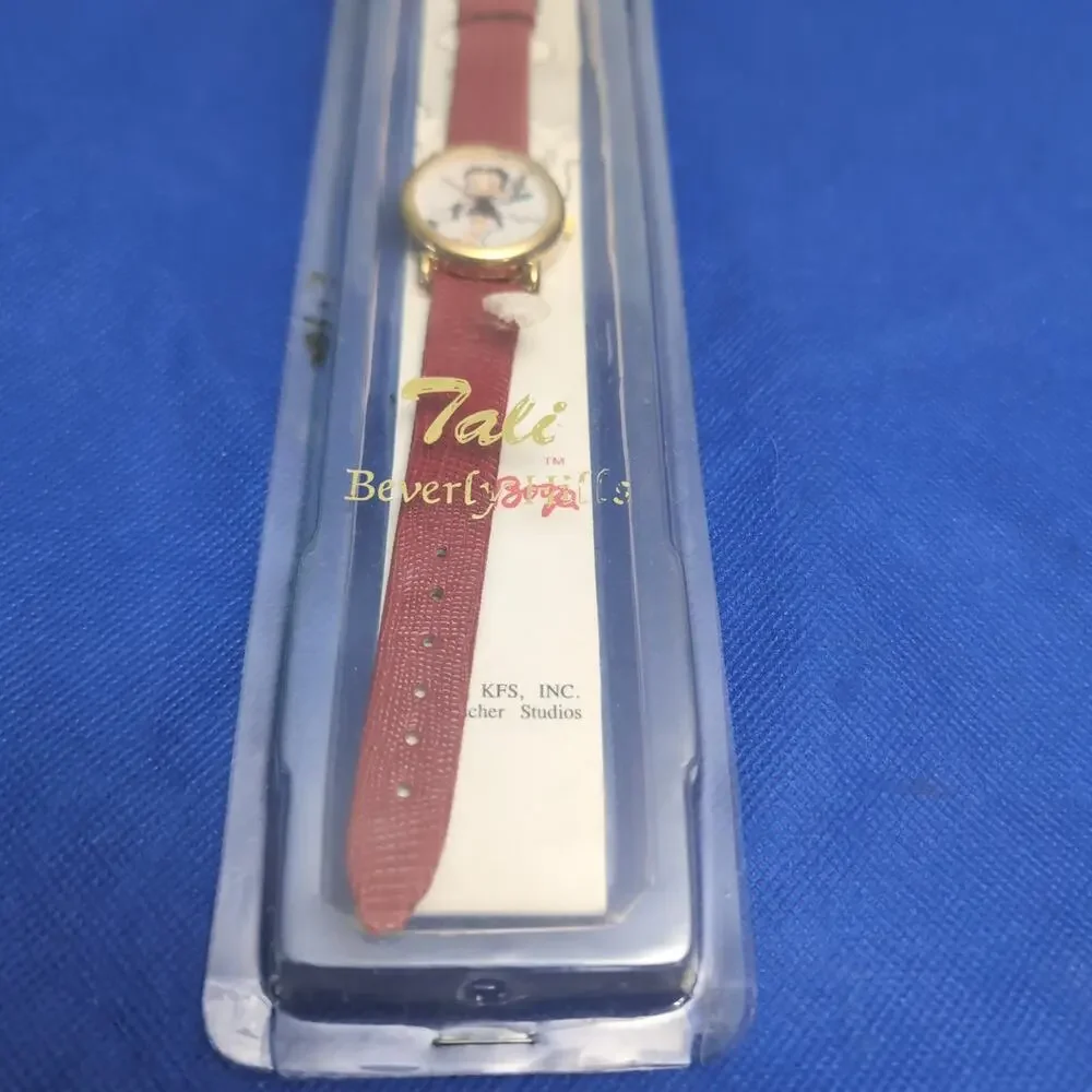 1989 Betty Boop Vintage Ladies Watch Leather Band Red Vintage New Open Box